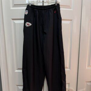 Nike NFL Kansas City Chiefs Rain Pants Men’s XXL Black 34” Inseam  Category: